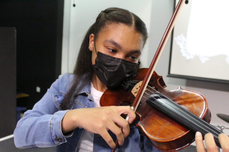 High School holds Musical Recital