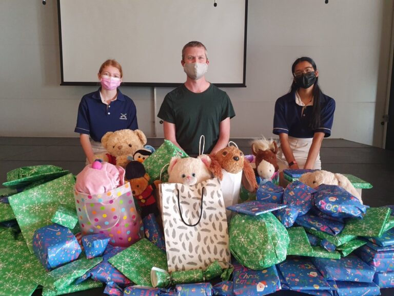 Cannons Creek collects toys for charity