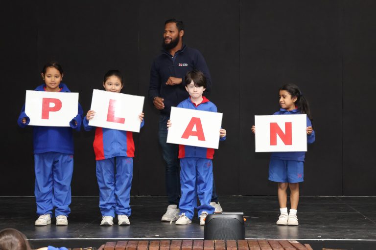 NSRI visits to chat about water safety