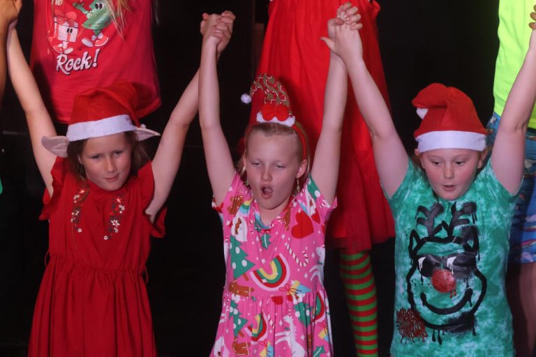 Cannons celebrates Christmas with Carol Service and Family Picnic